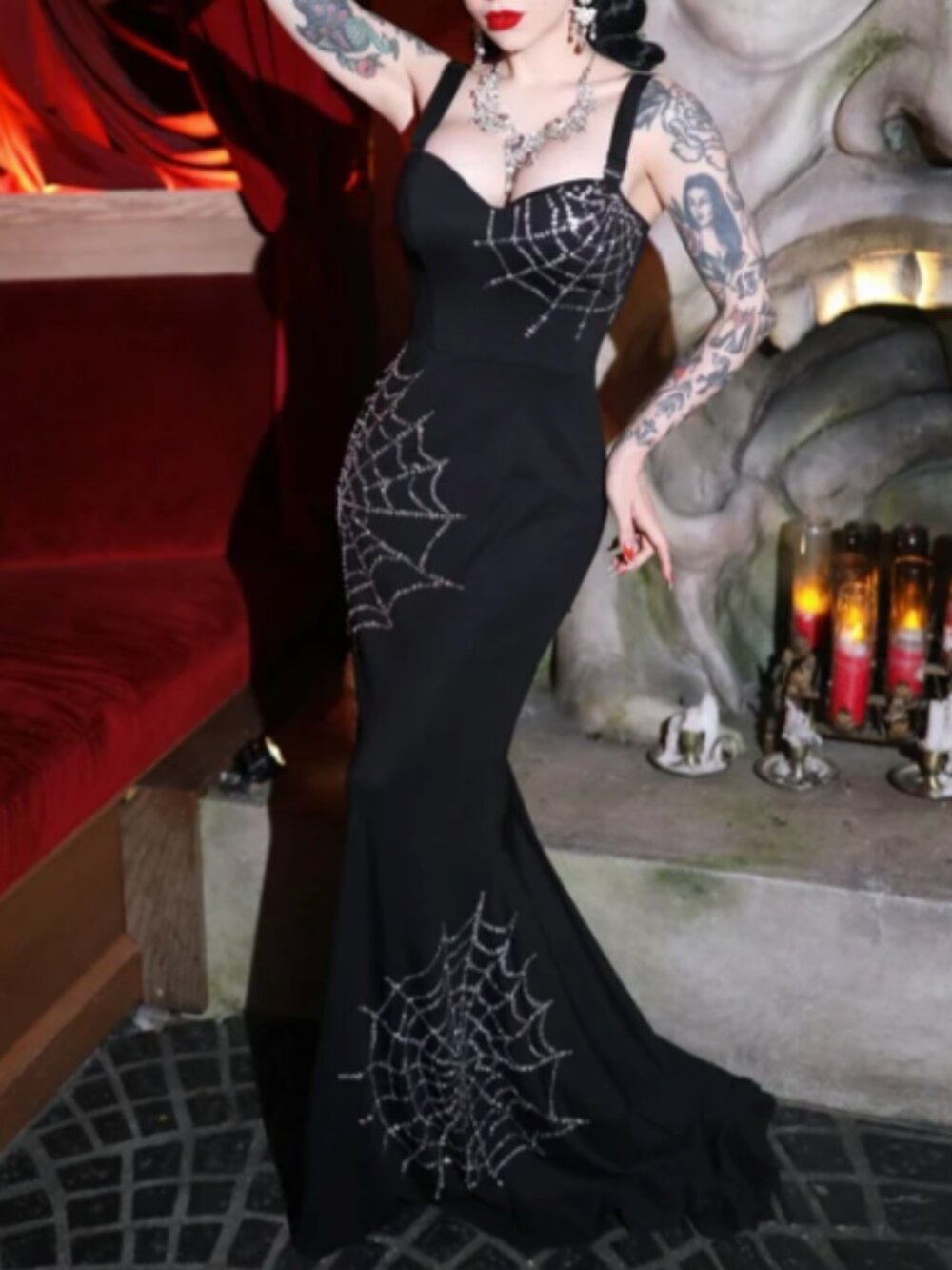 Elle Rebel - L - Glamour Ghoul Gown